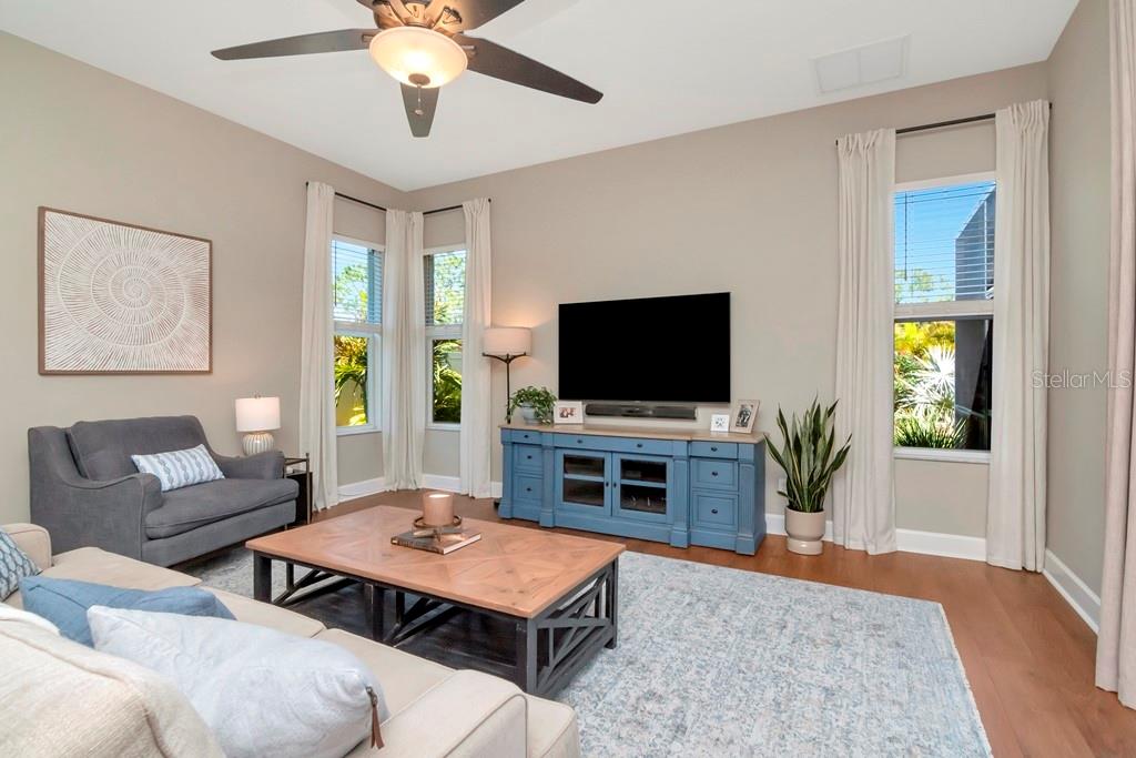 3812 MISTY LANDING DR, VALRICO, FL, 33594