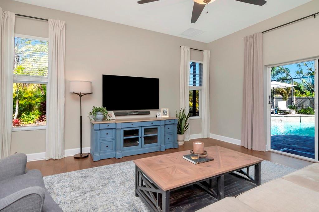 3812 MISTY LANDING DR, VALRICO, FL, 33594