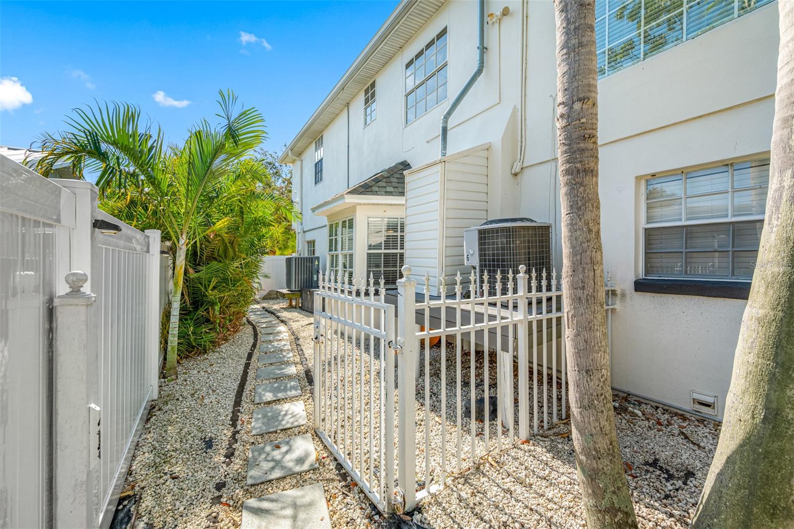 3031 W ASBURY PL, TAMPA, FL, 33611