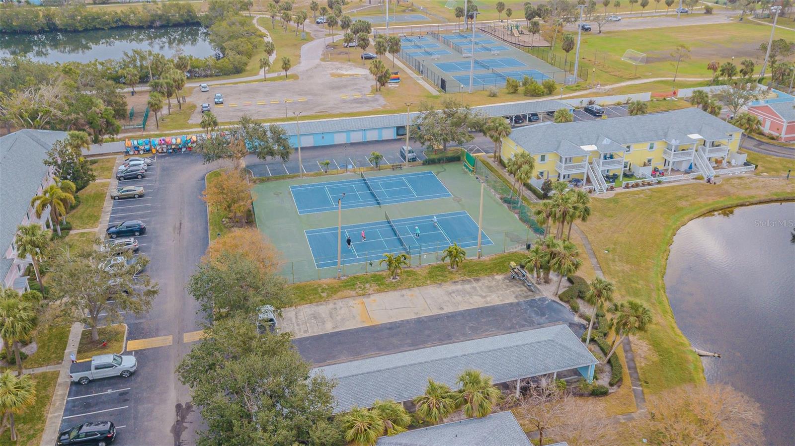 190 POMPANO DR SE #A, ST PETERSBURG, FL, 33705