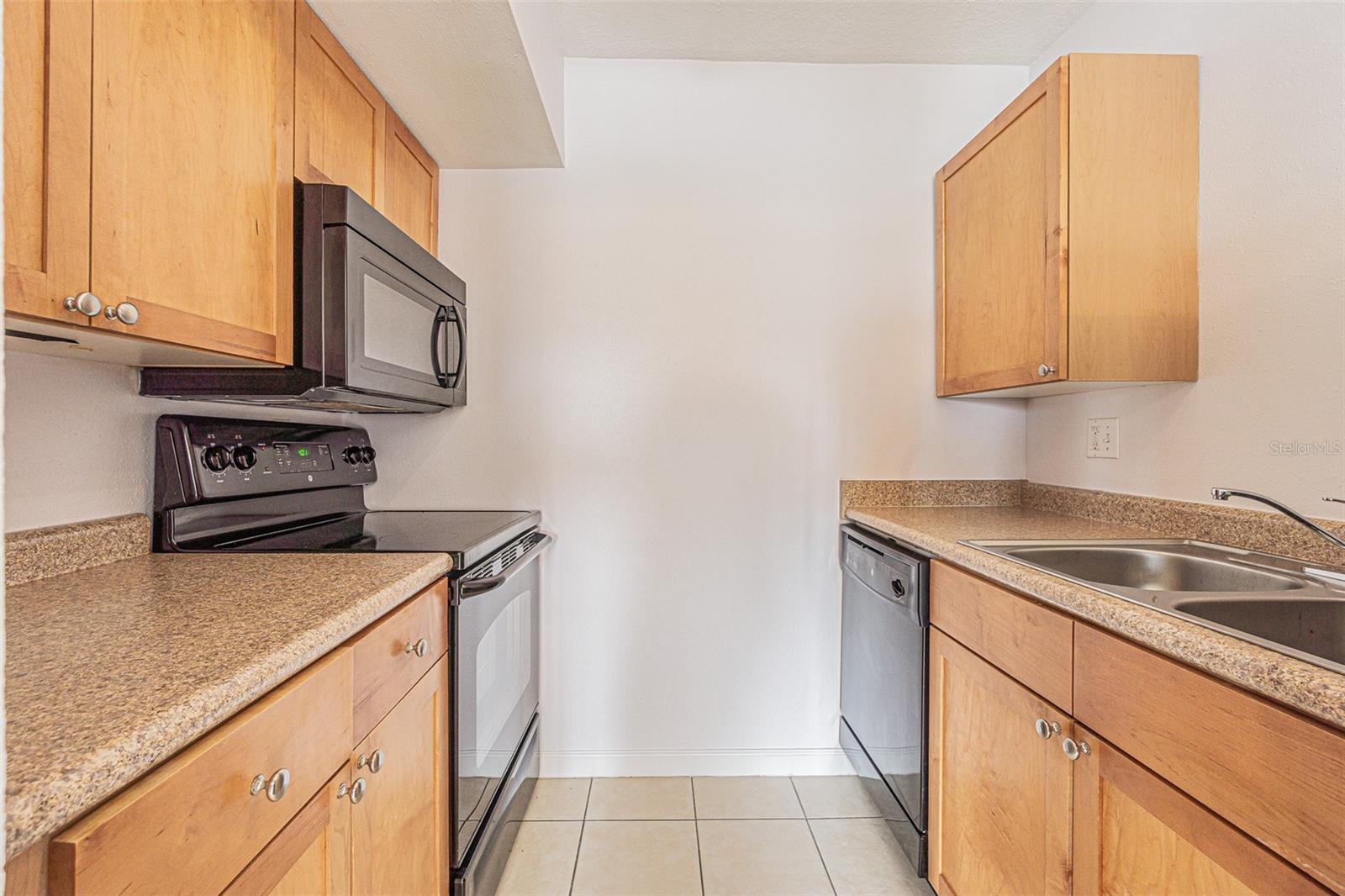 190 POMPANO DR SE #A, ST PETERSBURG, FL, 33705
