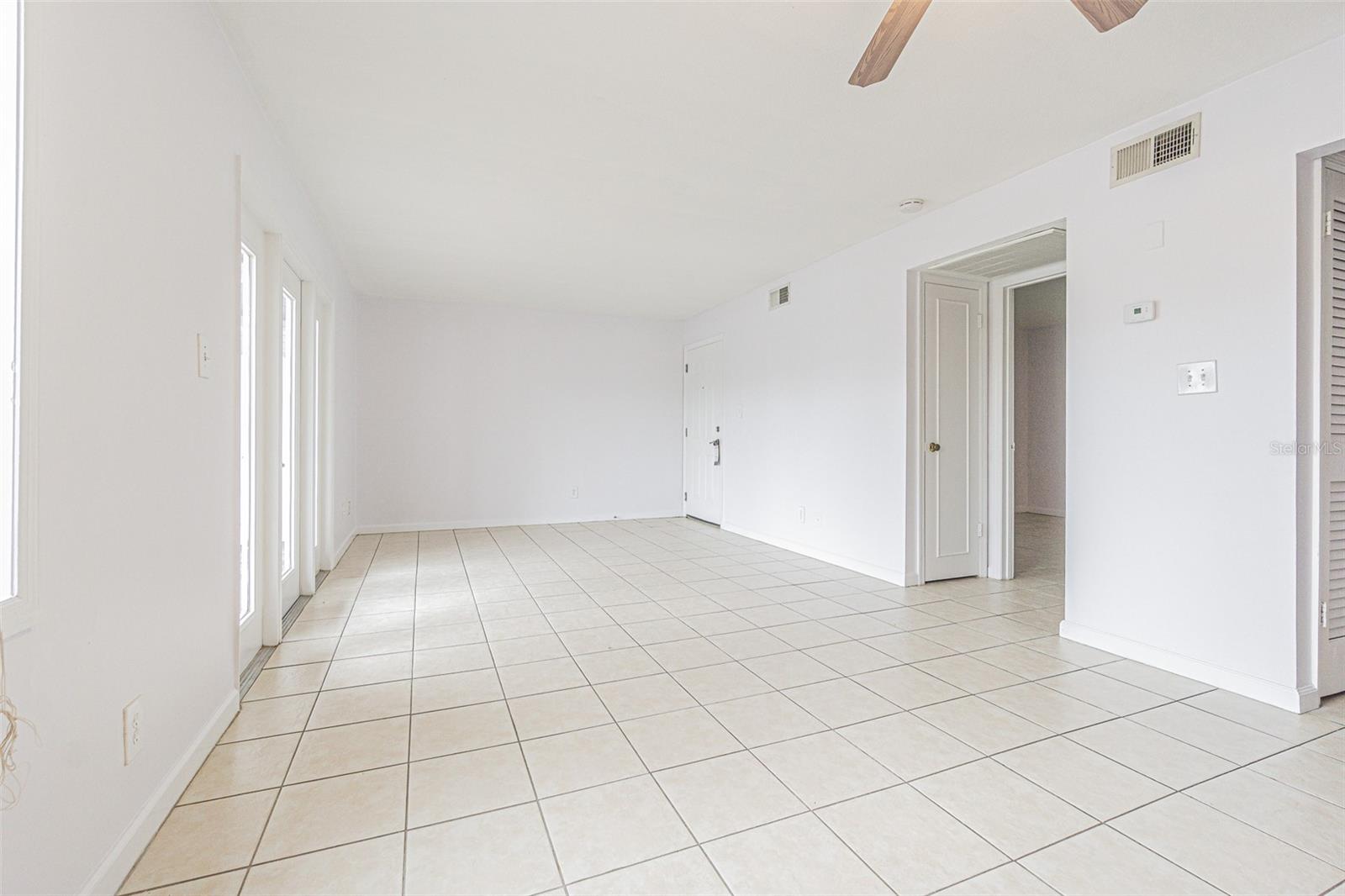 190 POMPANO DR SE #A, ST PETERSBURG, FL, 33705