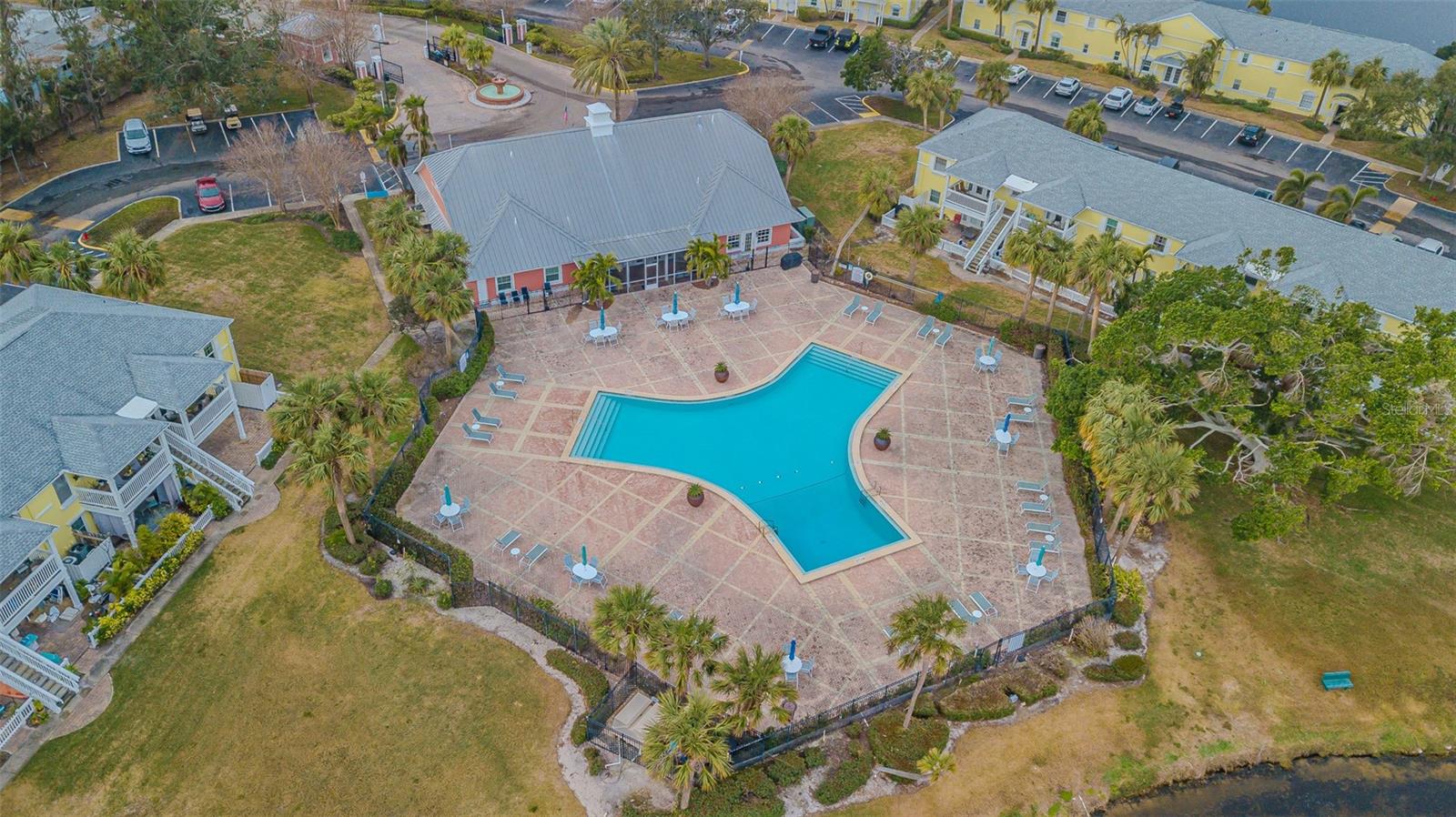 190 POMPANO DR SE #A, ST PETERSBURG, FL, 33705