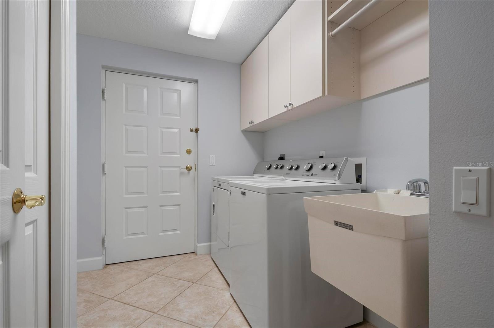 7484 BOTANICA PKWY #101 B-24, SARASOTA, FL, 34238