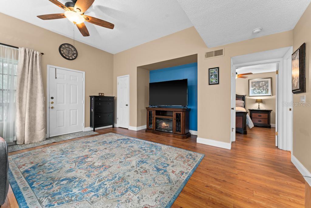 365 FORESTWAY CIR #204, ALTAMONTE SPRINGS, FL, 32701