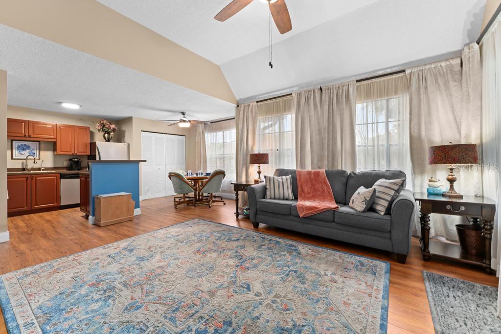 365 FORESTWAY CIR #204, ALTAMONTE SPRINGS, FL, 32701