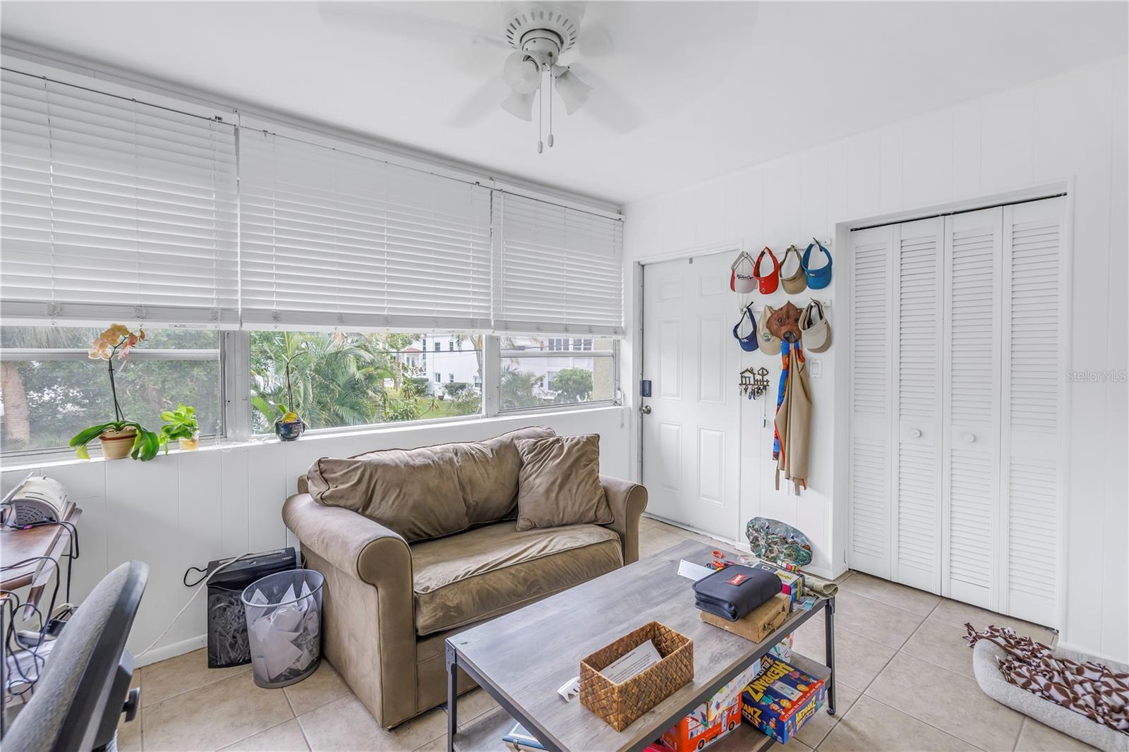 1157 EDEN ISLE BLVD NE #3, ST PETERSBURG, FL, 33704