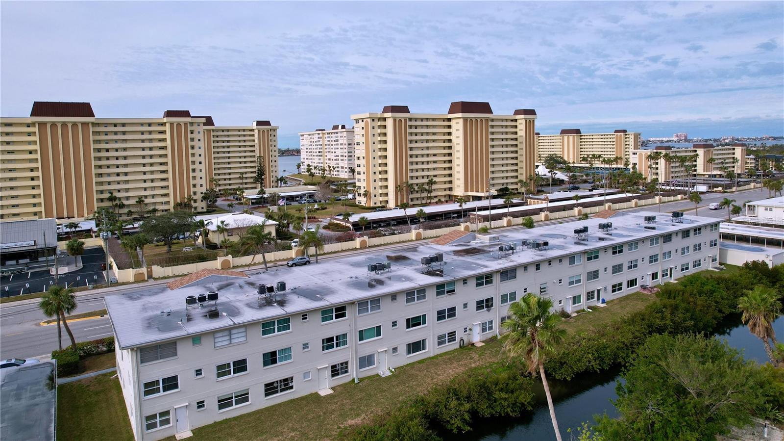 4455 DUHME RD #303, ST PETERSBURG, FL, 33708