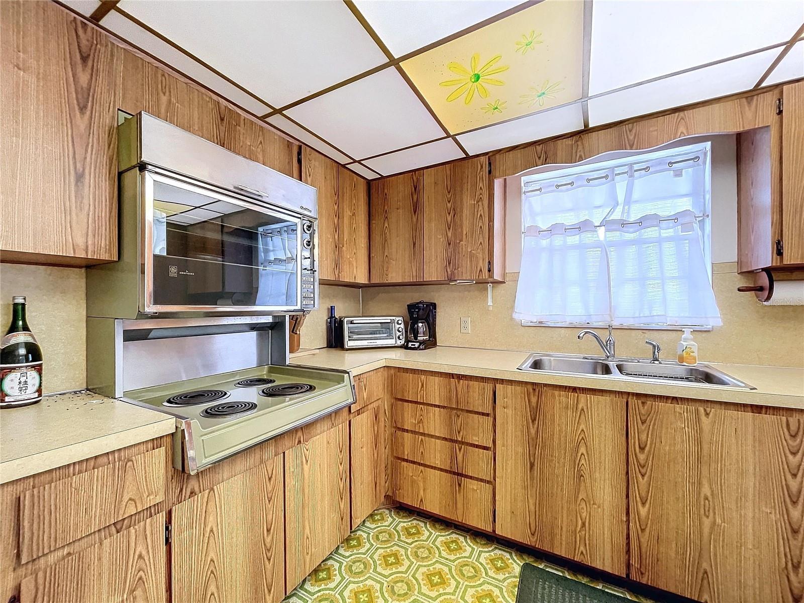 4455 DUHME RD #303, ST PETERSBURG, FL, 33708