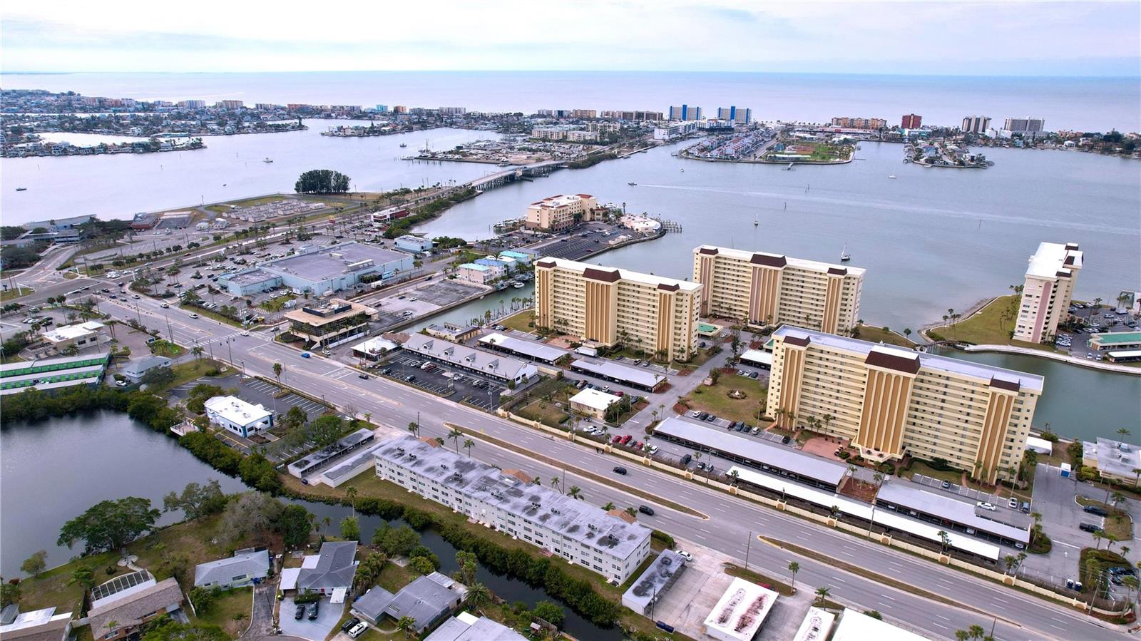 4455 DUHME RD #303, ST PETERSBURG, FL, 33708