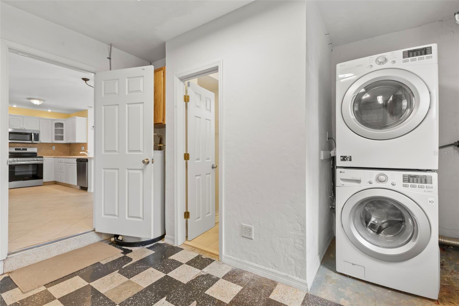 2699 56TH LN N, ST PETERSBURG, FL, 33710