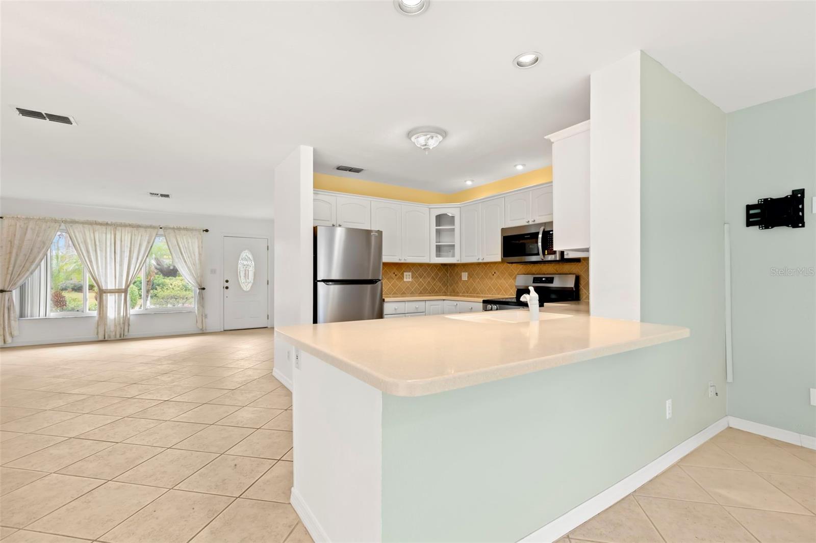 2699 56TH LN N, ST PETERSBURG, FL, 33710