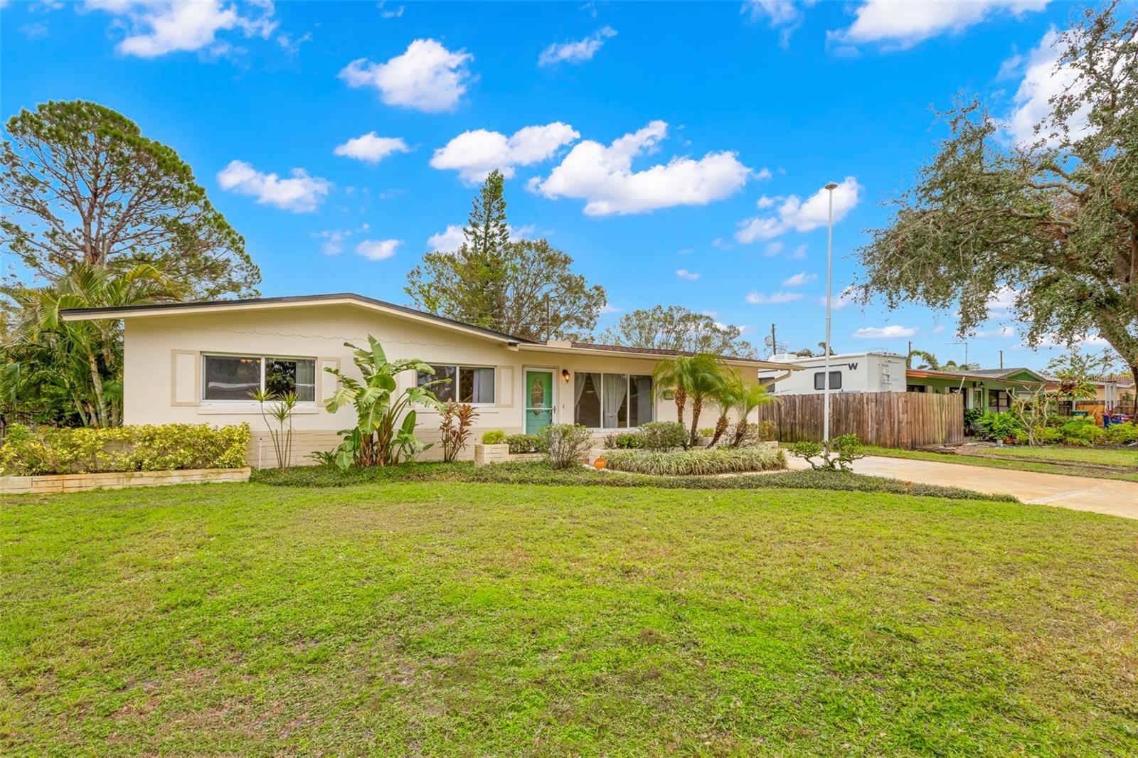 2699 56TH LN N, ST PETERSBURG, FL, 33710
