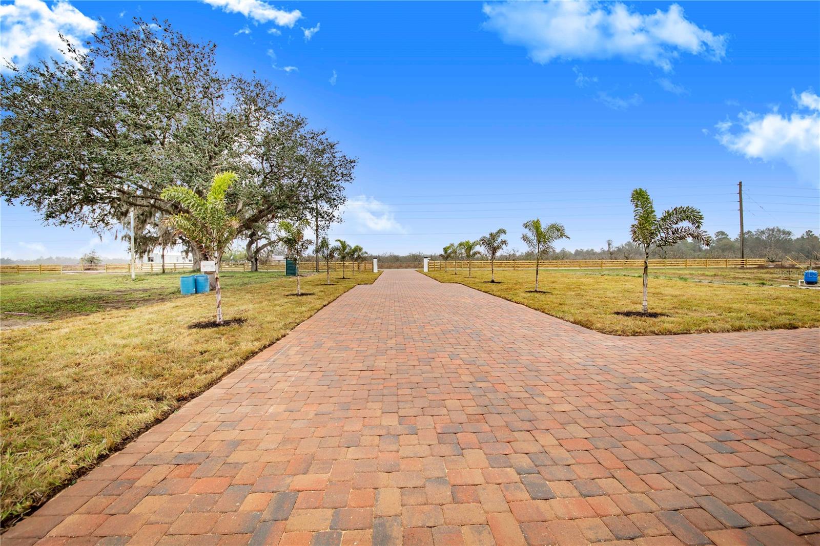 2200 MCCLELLAN RD, FROSTPROOF, FL, 33843