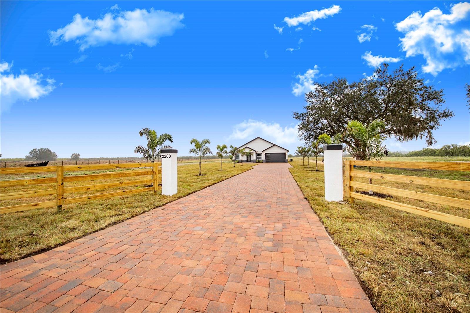 2200 MCCLELLAN RD, FROSTPROOF, FL, 33843