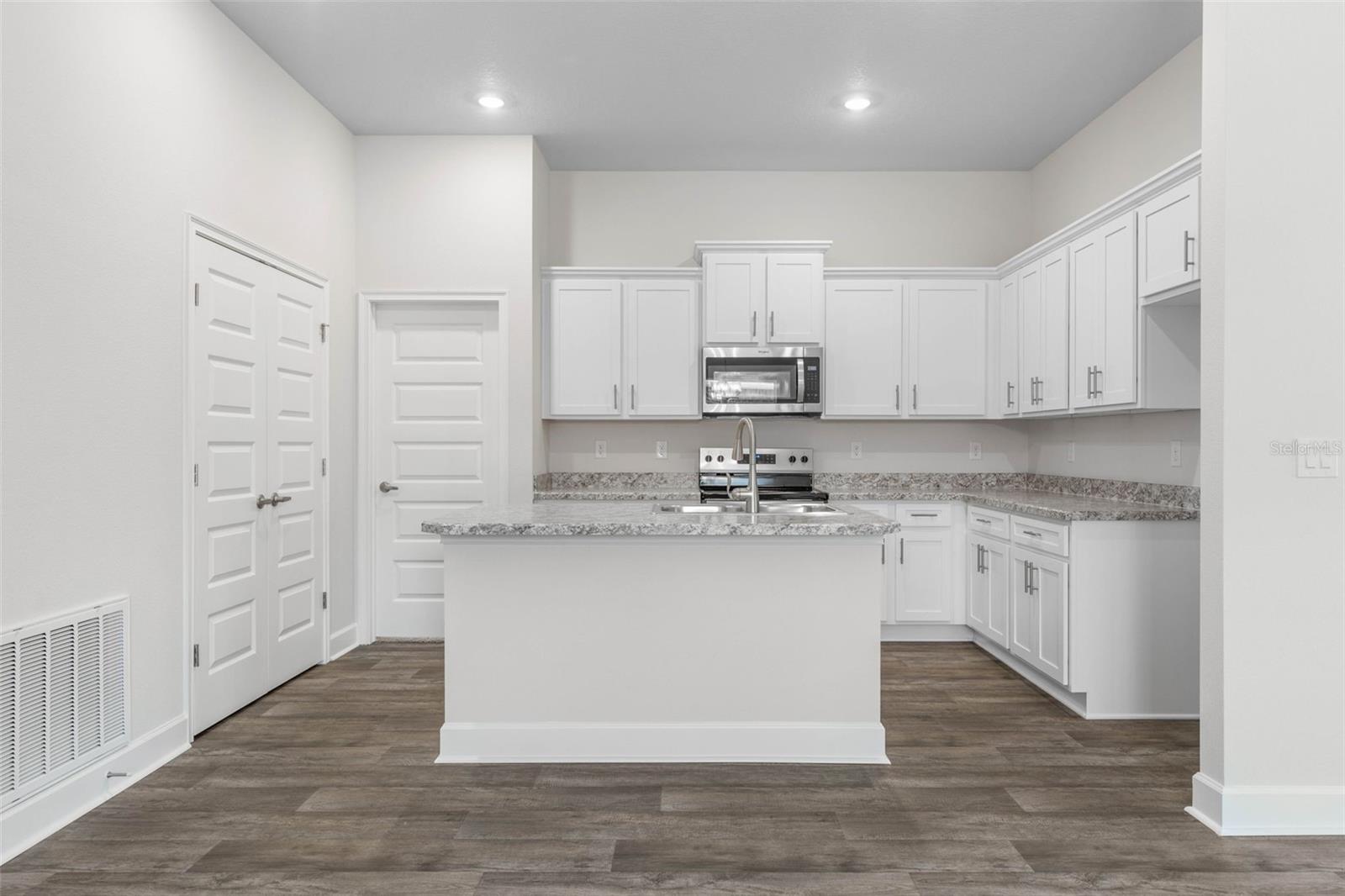 8 POINTER PL, PALM COAST, FL, 32164