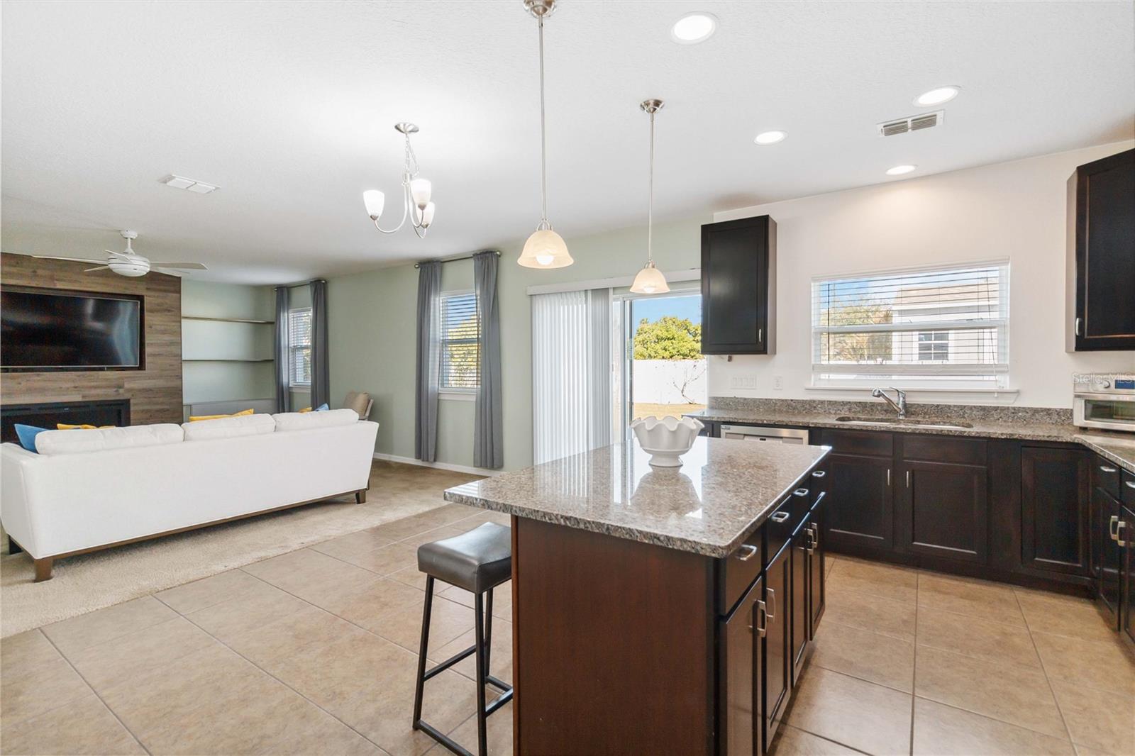 131 CAMBRIA GROVE CIR, DAVENPORT, FL, 33837