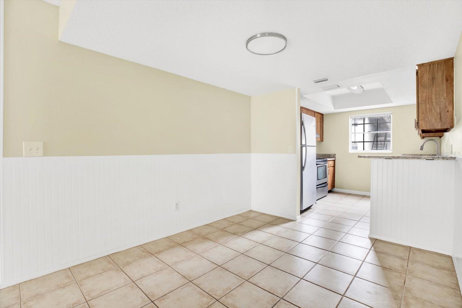 14468 REUTER STRASSE CIR #503, TAMPA, FL, 33613