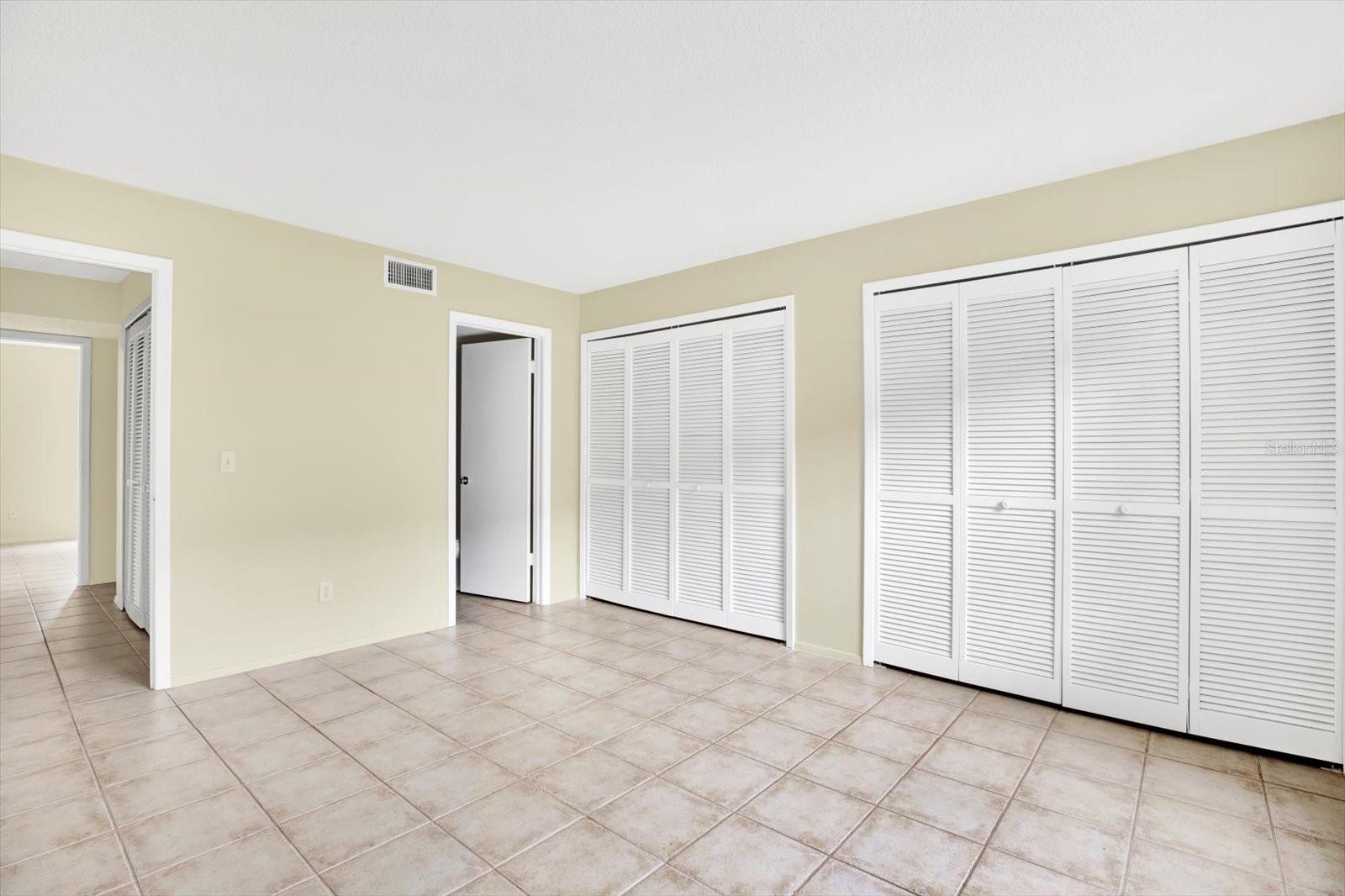 14468 REUTER STRASSE CIR #503, TAMPA, FL, 33613