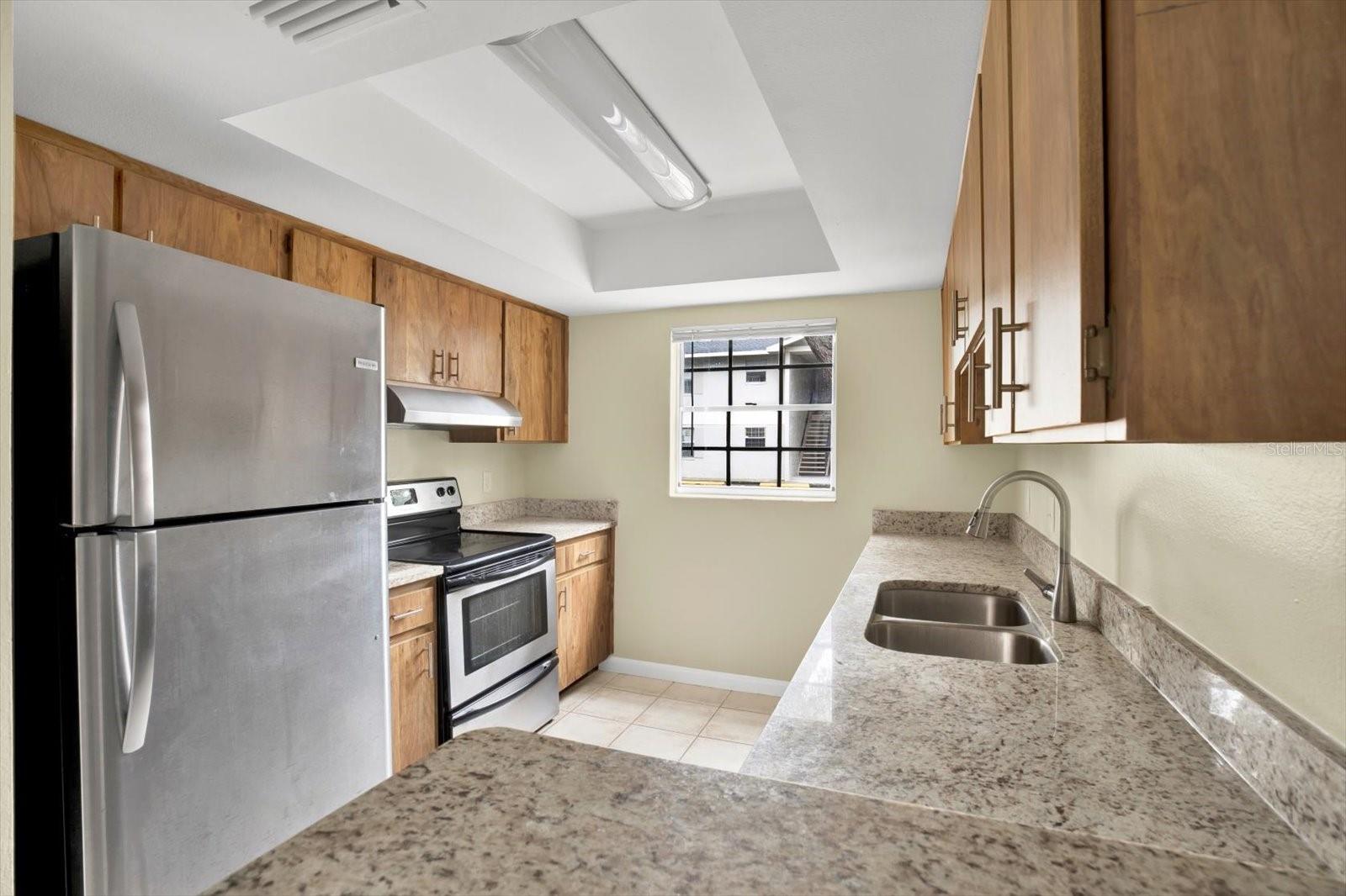 14468 REUTER STRASSE CIR #503, TAMPA, FL, 33613