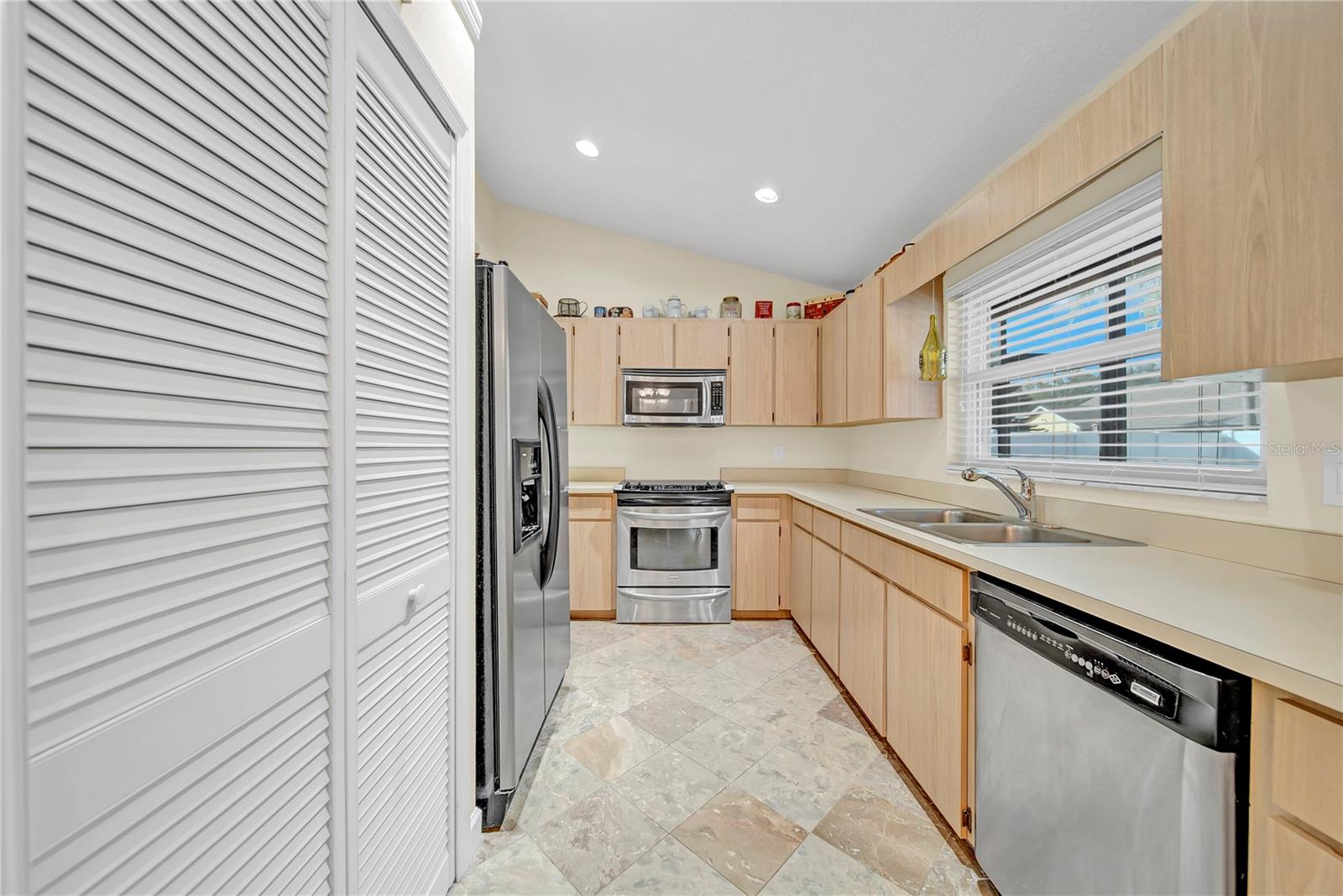 1426 SPRING RIDGE DR, WINTER GARDEN, FL, 34787