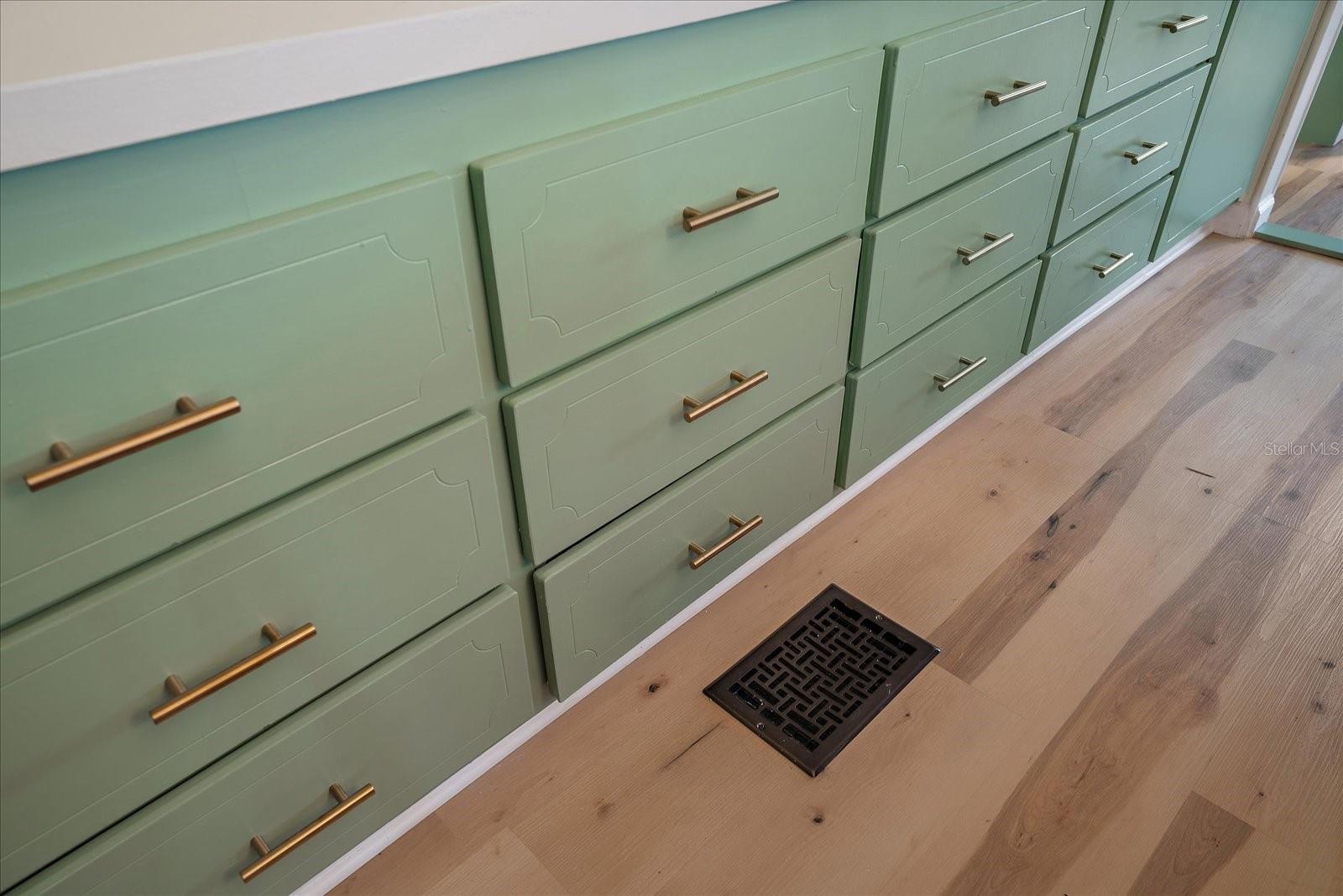 2103 18TH ST W, BRADENTON, FL, 34205