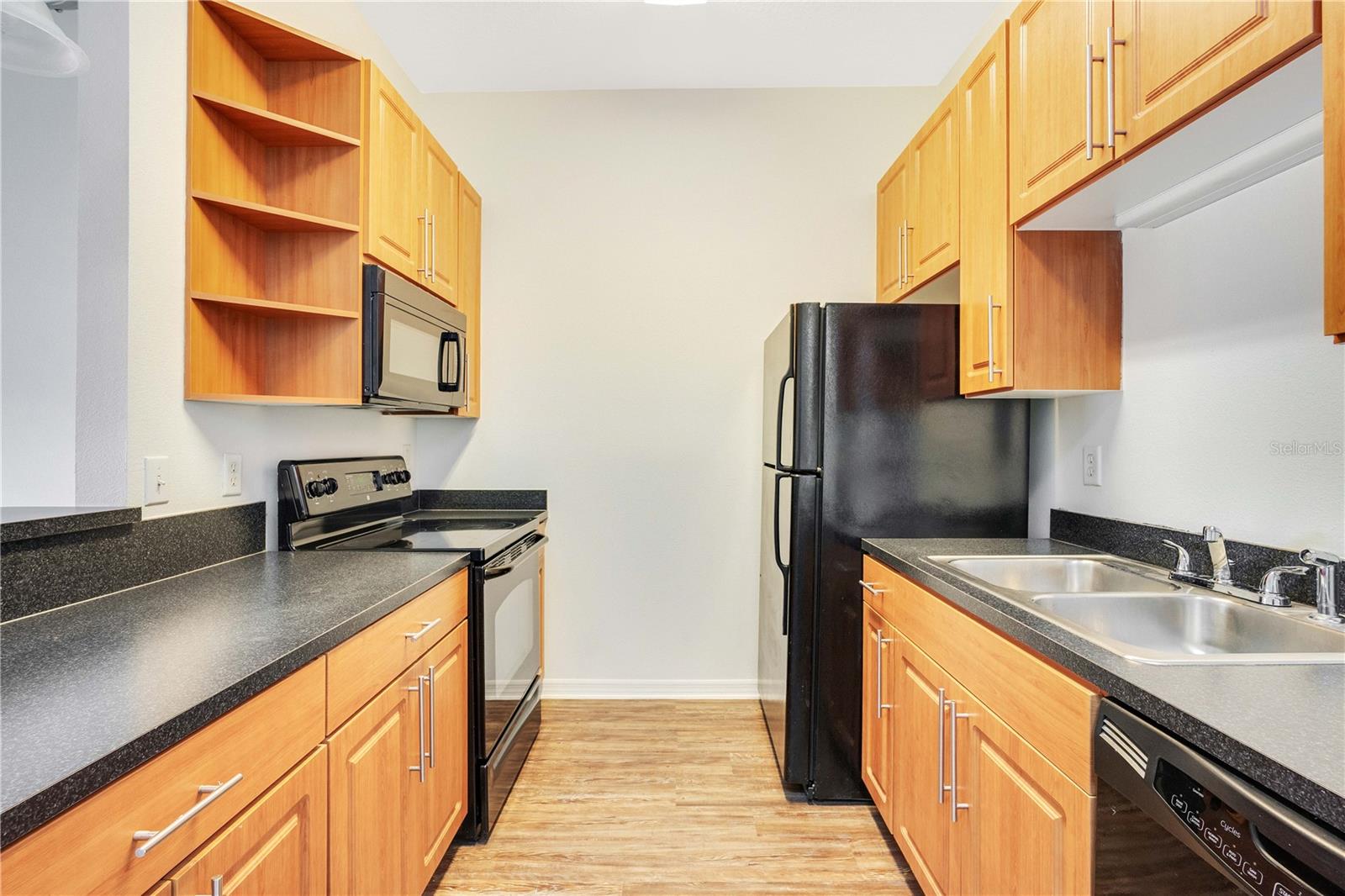 145 N PEARL LAKE CSWY #202, ALTAMONTE SPRINGS, FL, 32714