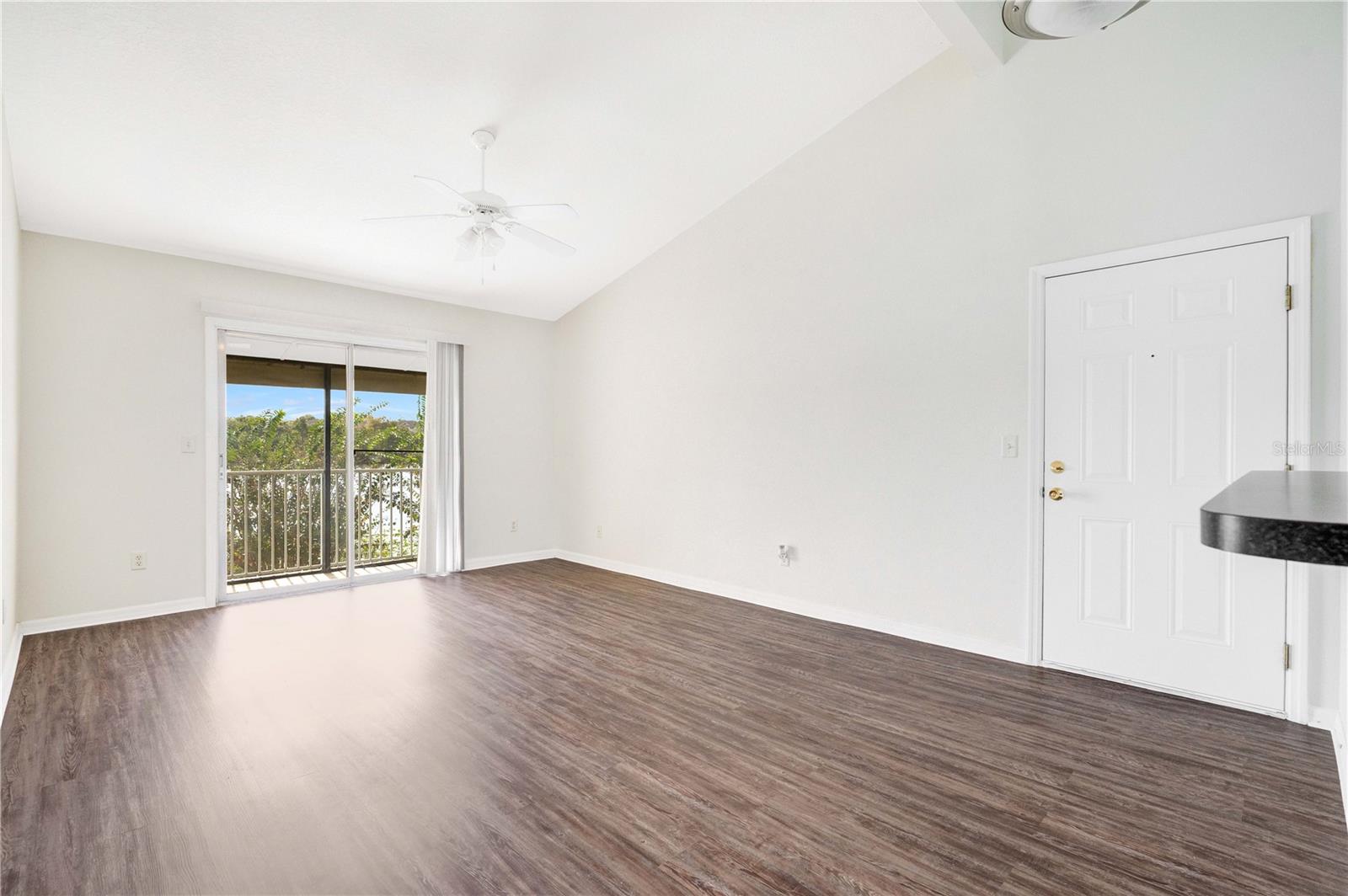 145 N PEARL LAKE CSWY #202, ALTAMONTE SPRINGS, FL, 32714