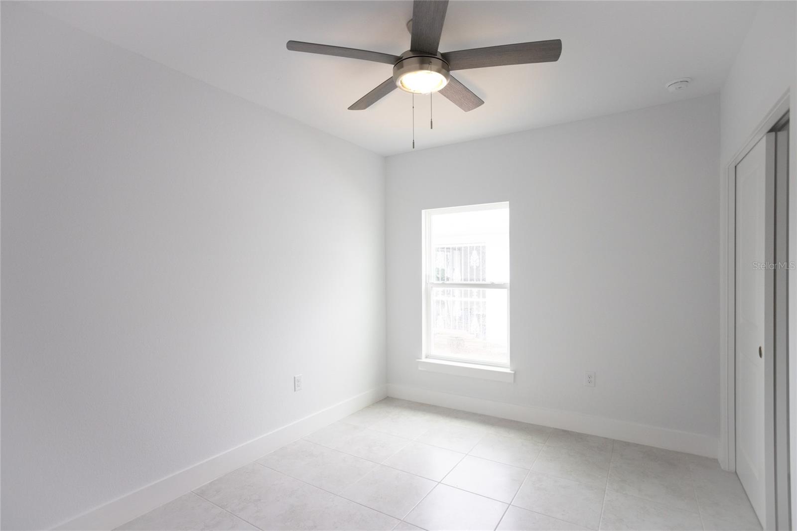 573 ROSE APPLE CIR, PORT CHARLOTTE, FL, 33954