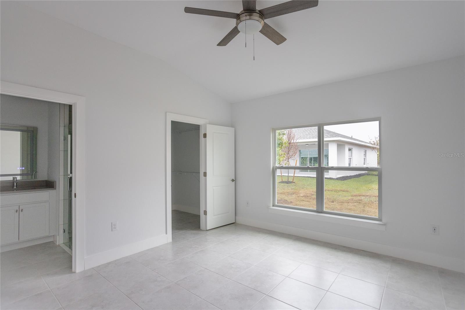 573 ROSE APPLE CIR, PORT CHARLOTTE, FL, 33954