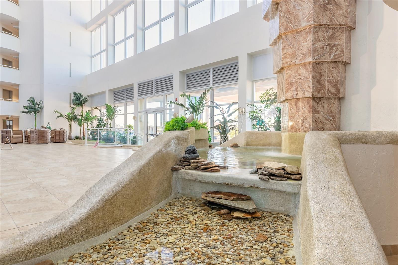 2545 S ATLANTIC AVE #PH4, DAYTONA BEACH, FL, 32118