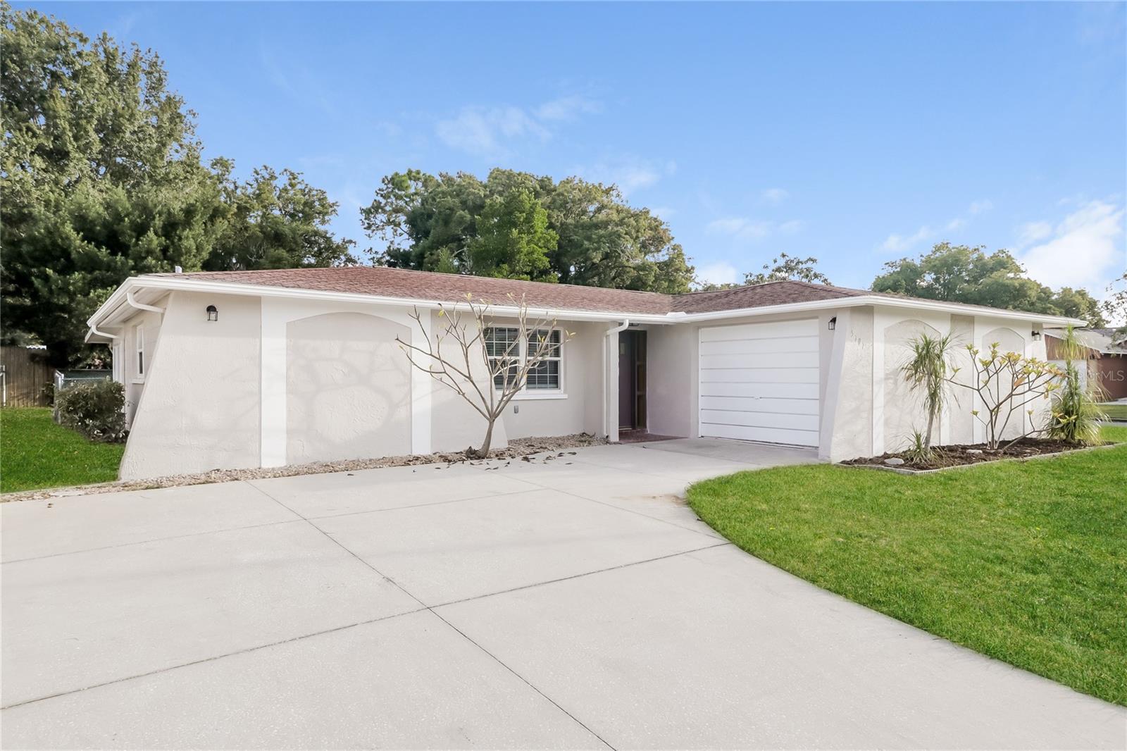 5707 CANOSA DR, HOLIDAY, FL, 34690