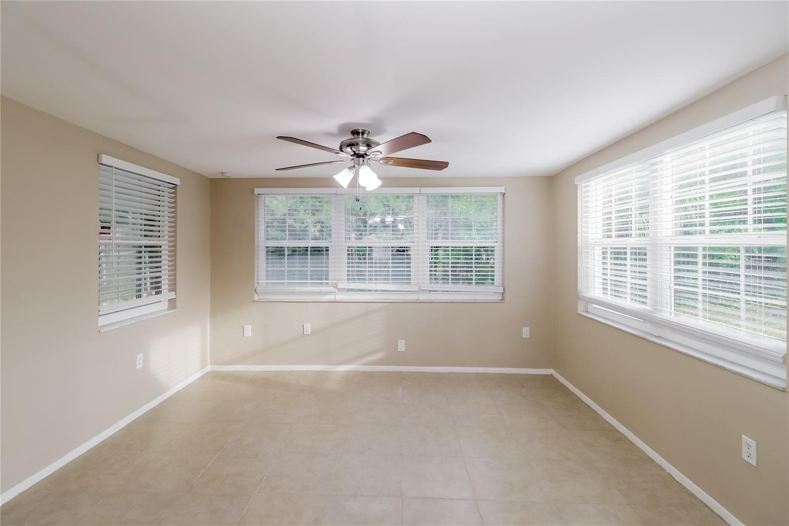 5707 CANOSA DR, HOLIDAY, FL, 34690