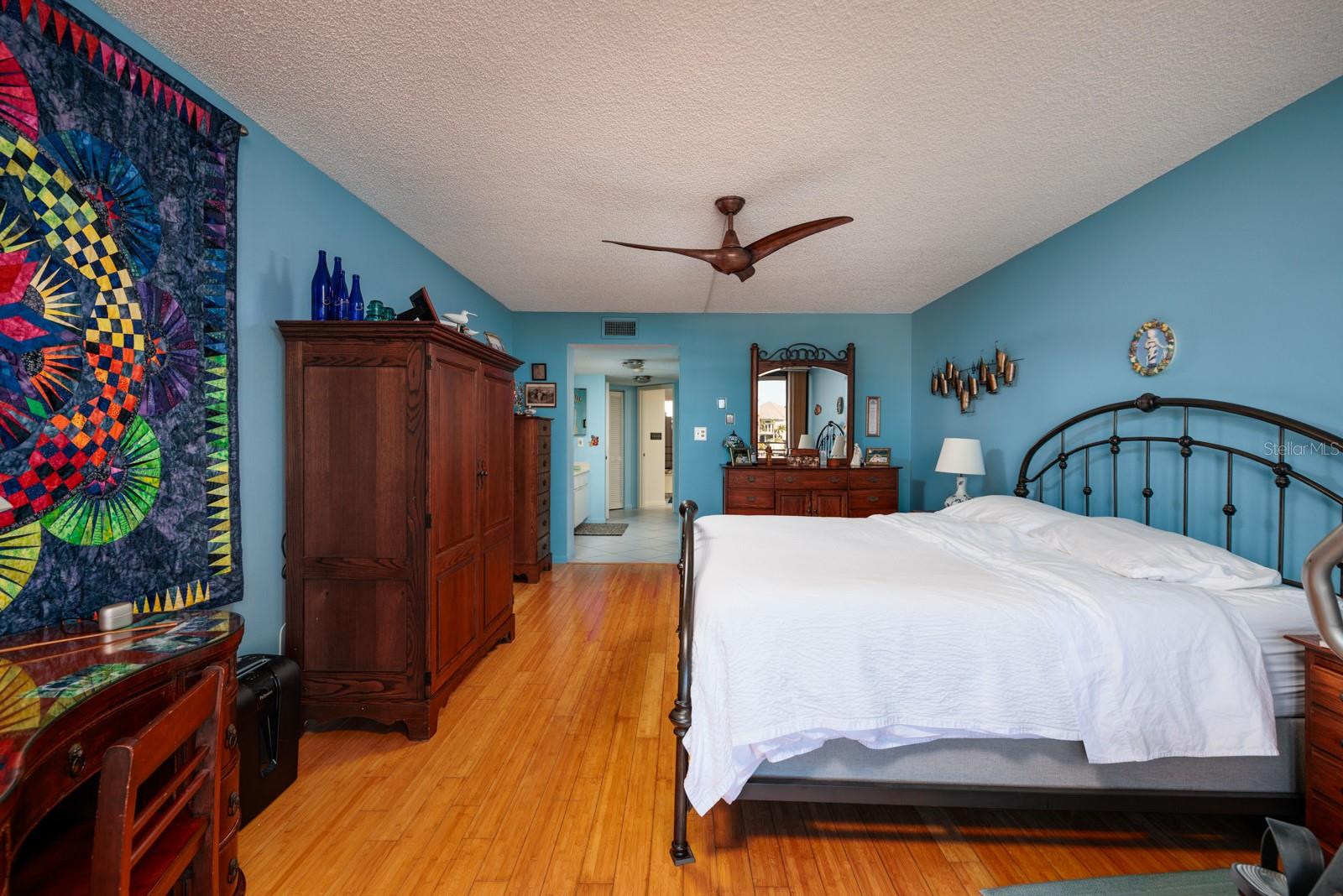 2795 KIPPS COLONY DR S #104, ST PETERSBURG, FL, 33707