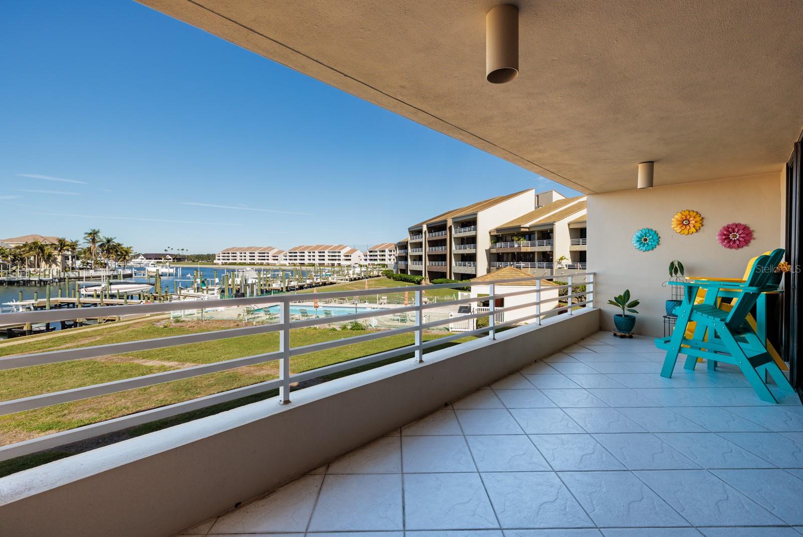 2795 KIPPS COLONY DR S #104, ST PETERSBURG, FL, 33707