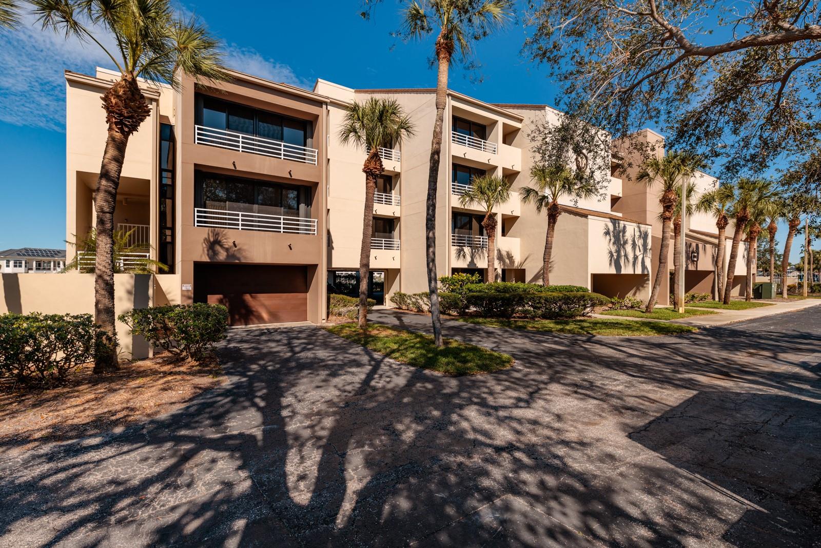 2795 KIPPS COLONY DR S #104, ST PETERSBURG, FL, 33707