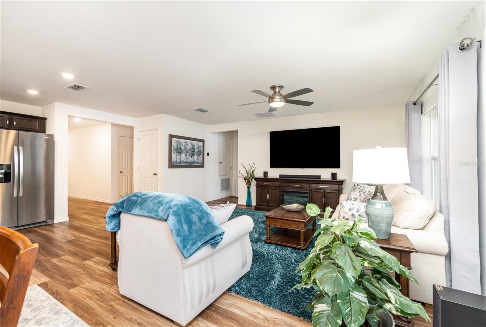 7425 35TH LN E, SARASOTA, FL, 34243