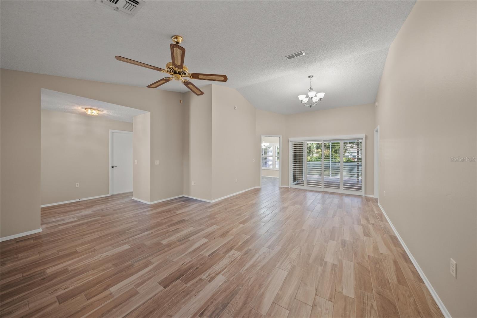 5803 GARDEN LAKES MAJESTIC #145, BRADENTON, FL, 34203