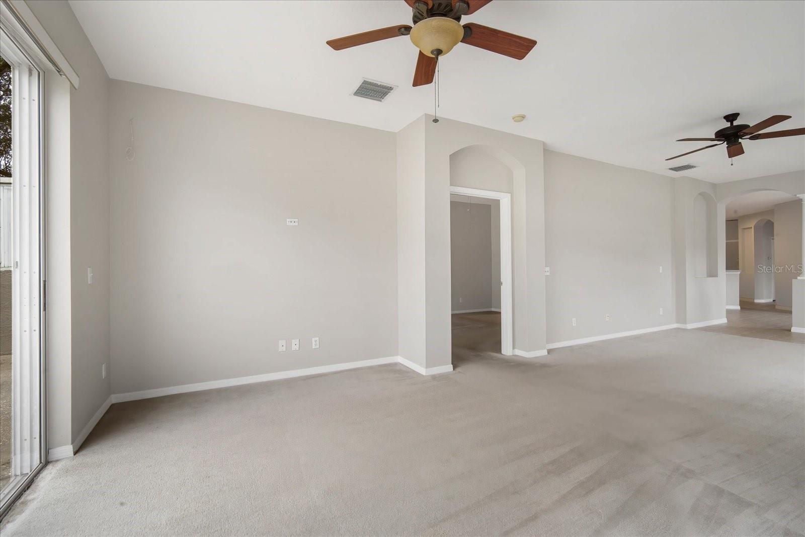 5742 HERONPARK PL, LITHIA, FL, 33547