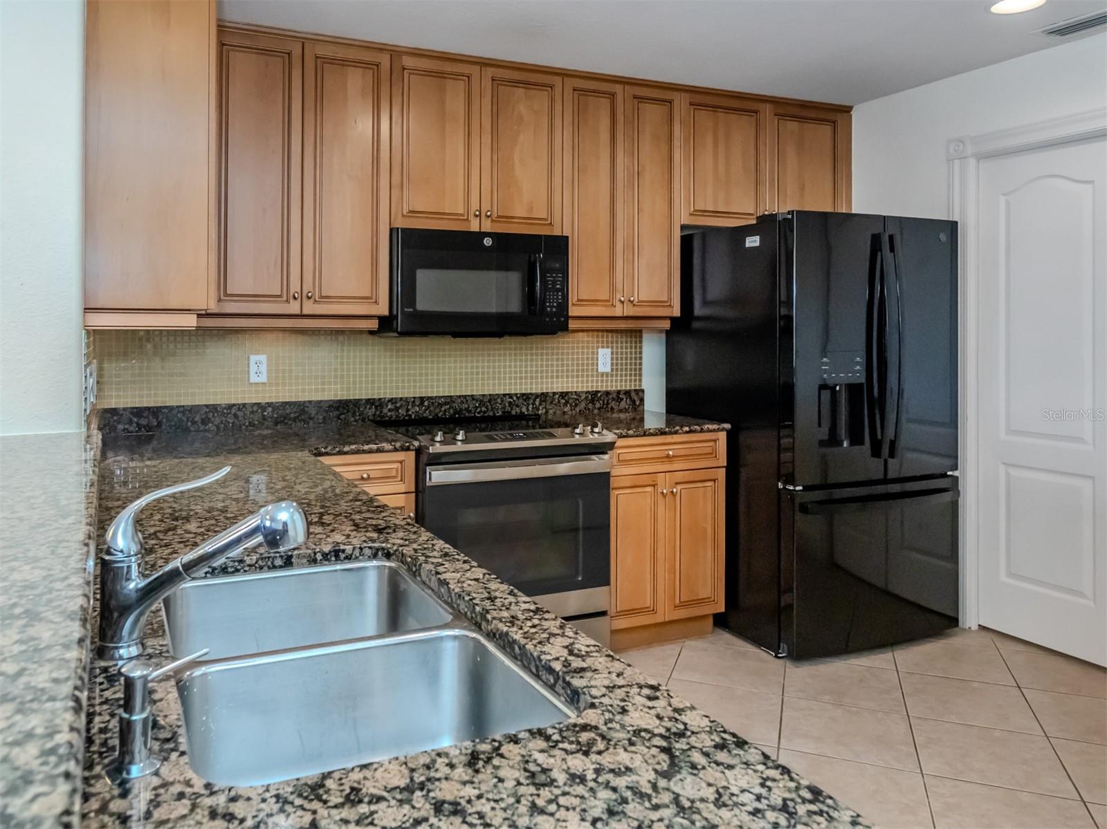 157 TAMPA AVE E #407, VENICE, FL, 34285