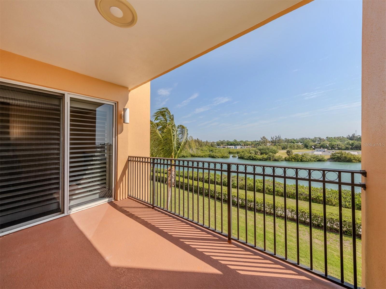 157 TAMPA AVE E #407, VENICE, FL, 34285