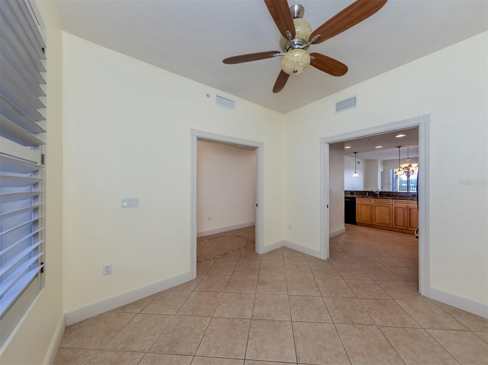 157 TAMPA AVE E #407, VENICE, FL, 34285