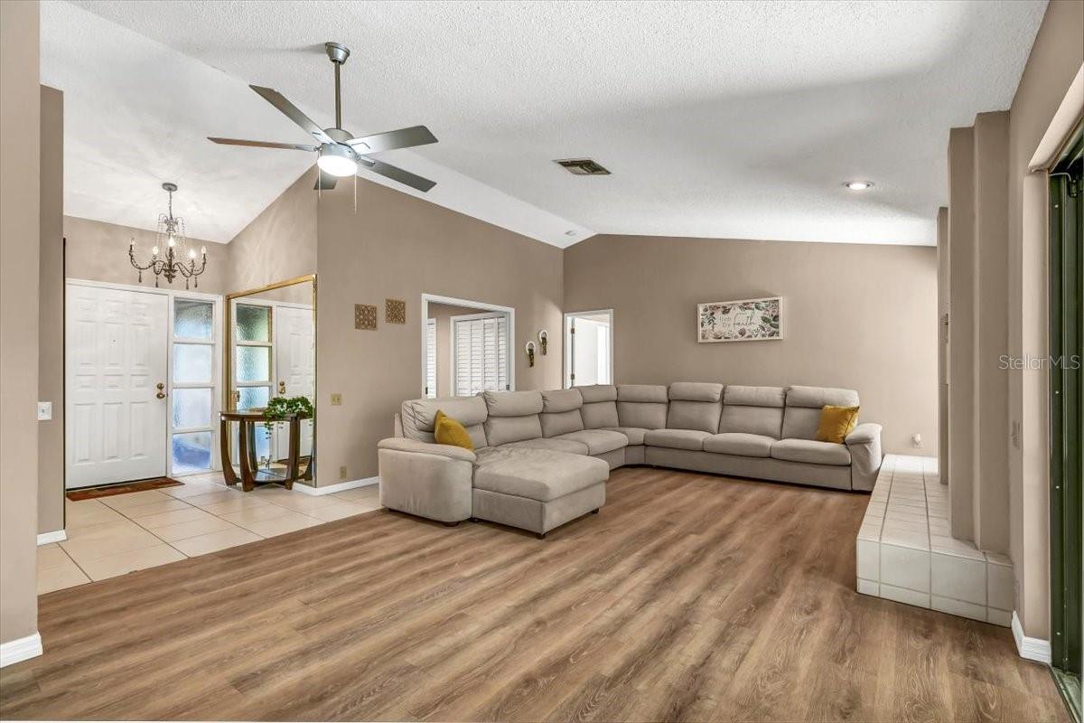 3028 SUMMERVALE DR, HOLIDAY, FL, 34691