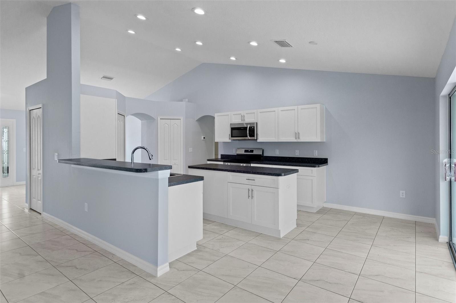 12278 HARRIS HAWK RD, WEEKI WACHEE, FL, 34614