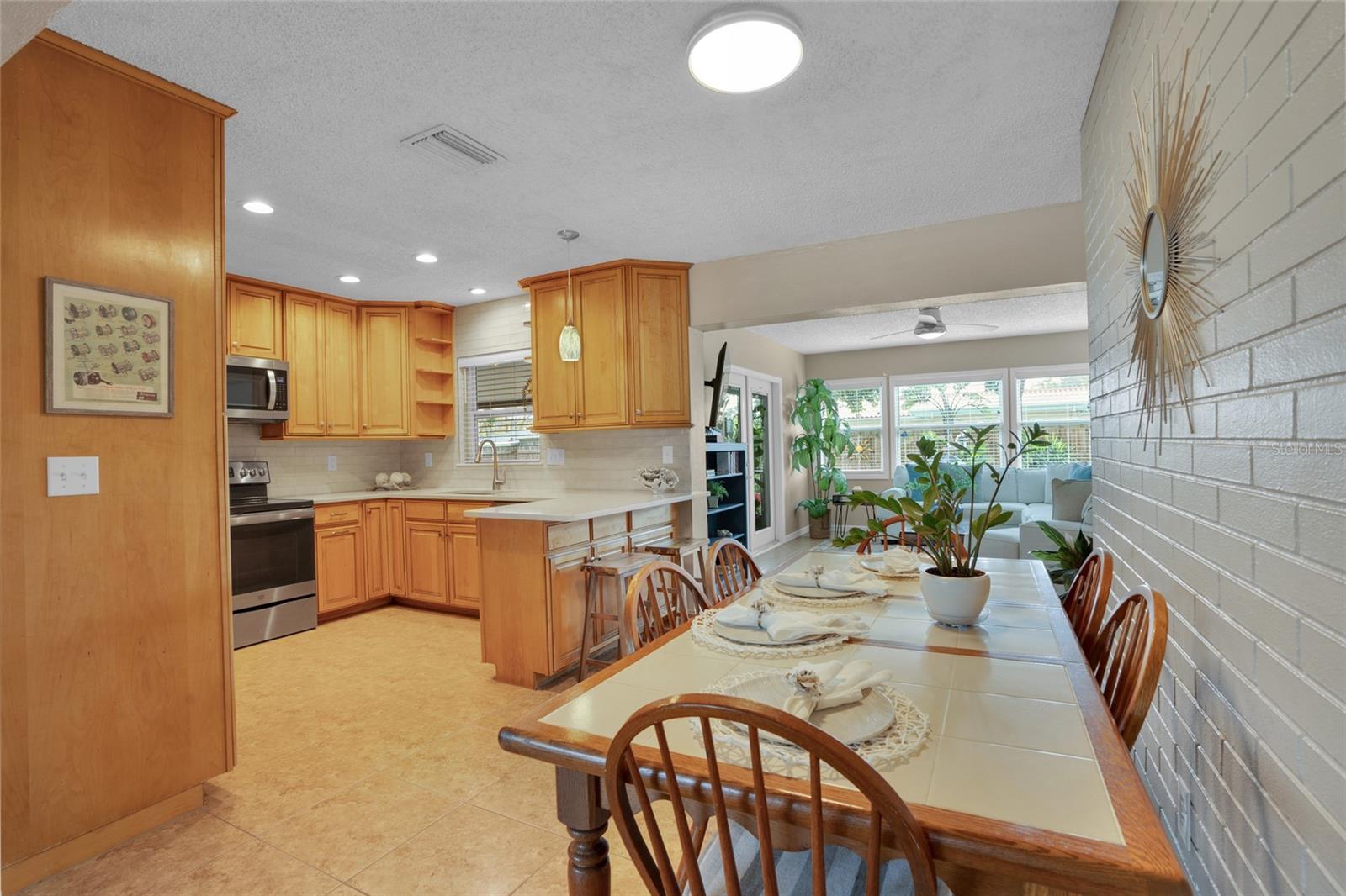 1331 BRUNSWICK DR, CLEARWATER, FL, 33756