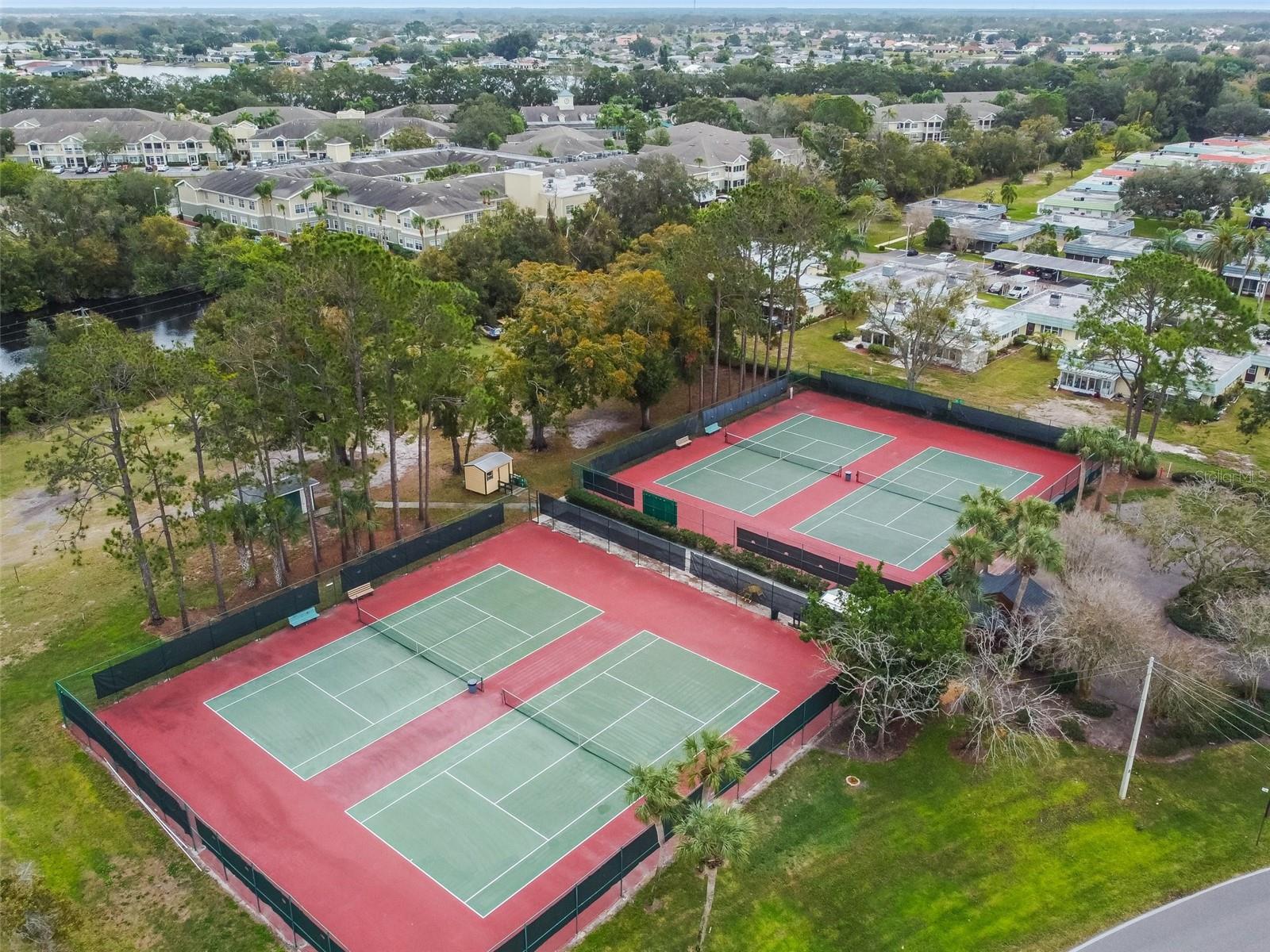 402 DORCHESTER PL #28, SUN CITY CENTER, FL, 33573
