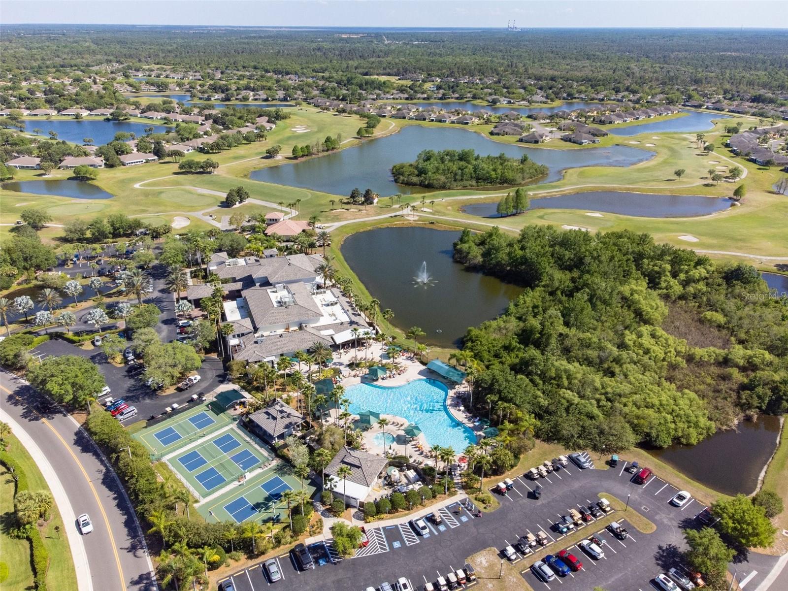 402 DORCHESTER PL #28, SUN CITY CENTER, FL, 33573