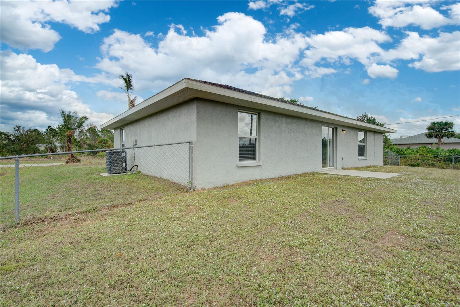 2369 N BISCAYNE DR, NORTH PORT, FL, 34291