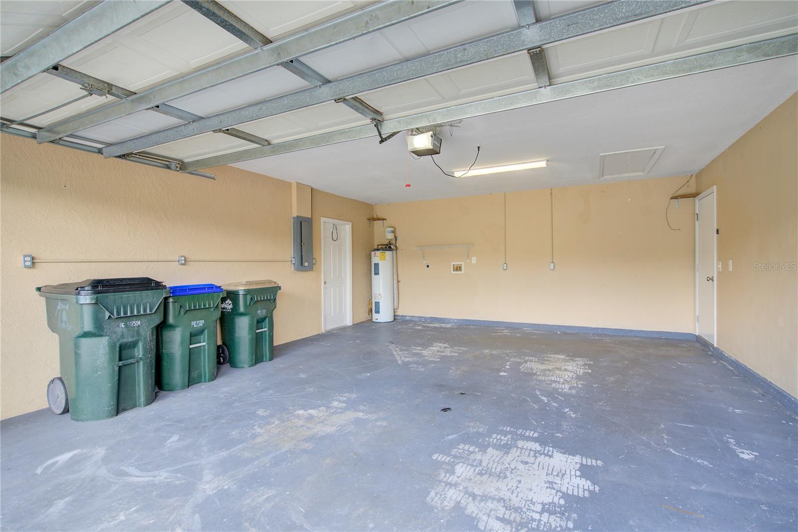 2369 N BISCAYNE DR, NORTH PORT, FL, 34291