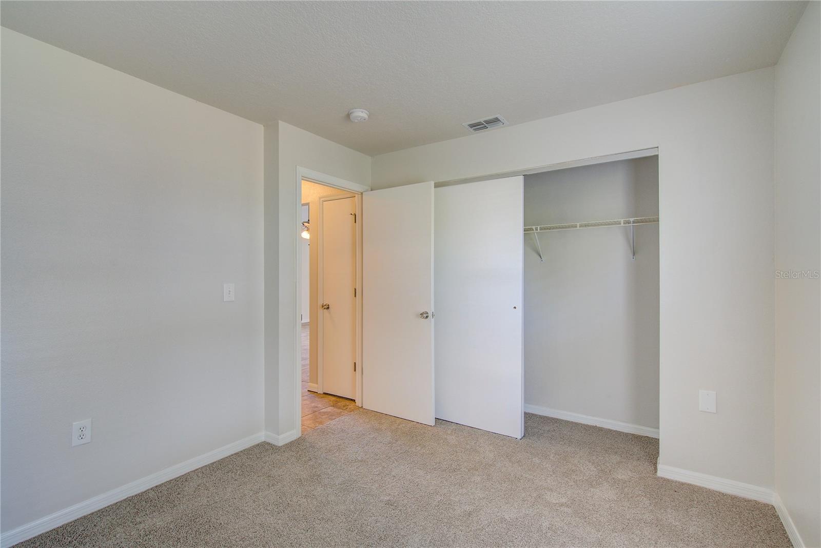 2369 N BISCAYNE DR, NORTH PORT, FL, 34291